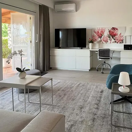 1 Bedroom Amazing In Rabac
